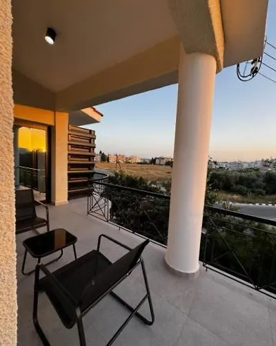 Emily's One Bedroom Flat Apartmán Paphos