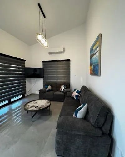 Emily's One Bedroom Flat